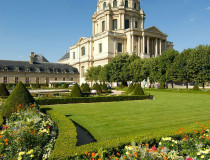 L'église Saint-Louis des Invalides L'église Saint-Louis des Invalides