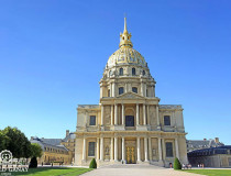 L'église Saint-Louis des Invalides